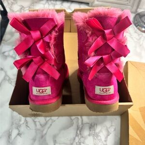 UGG  Boots with Bows